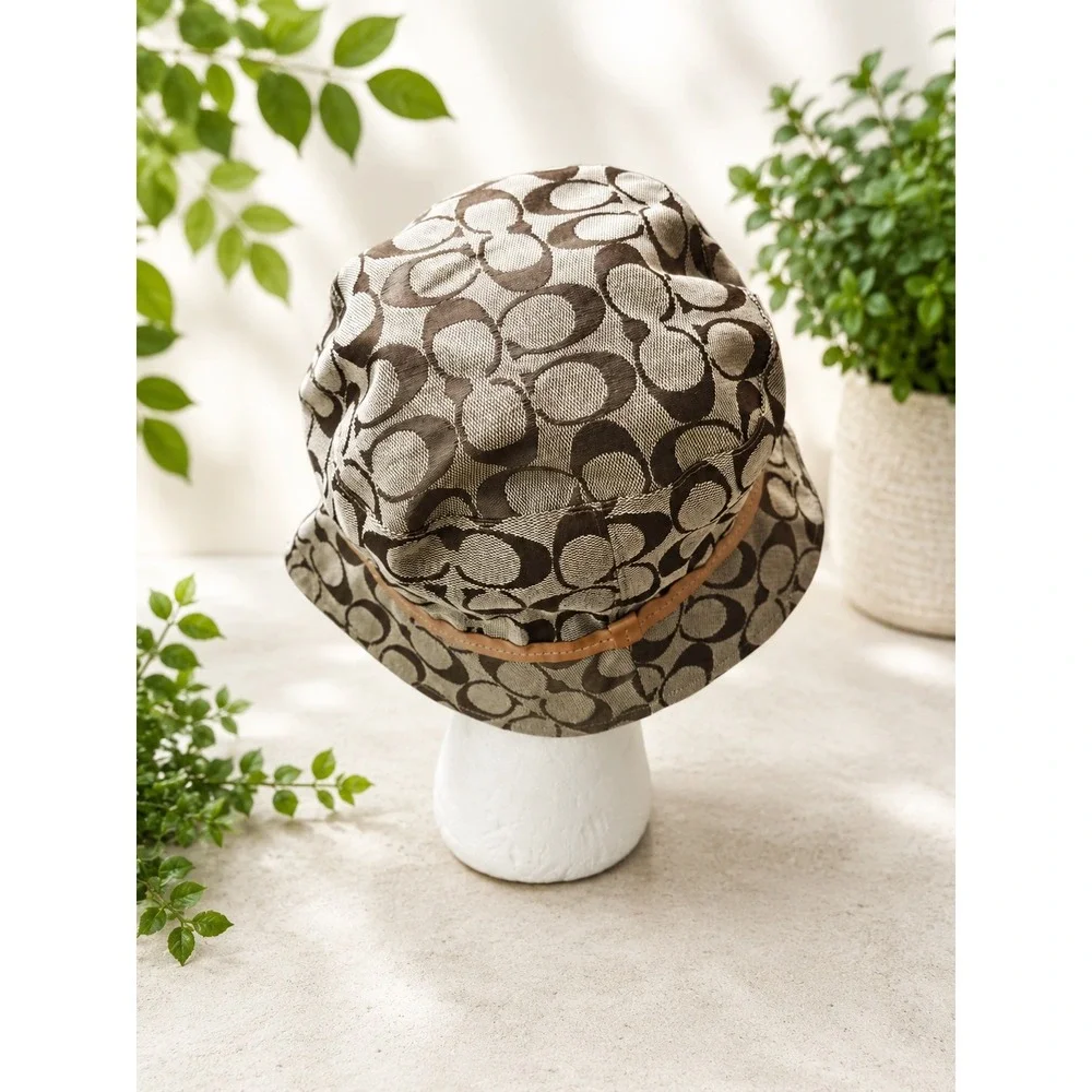 Coach Signature Bucket hat